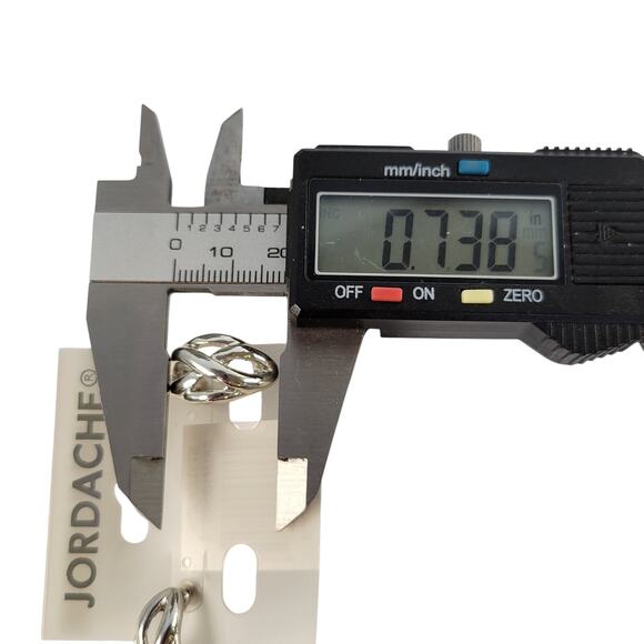 Jordache Silver-Tone Twist Hoop Pierced Earrings 0.74" Classic Retro, Gift Bag - Picture 5 of 6